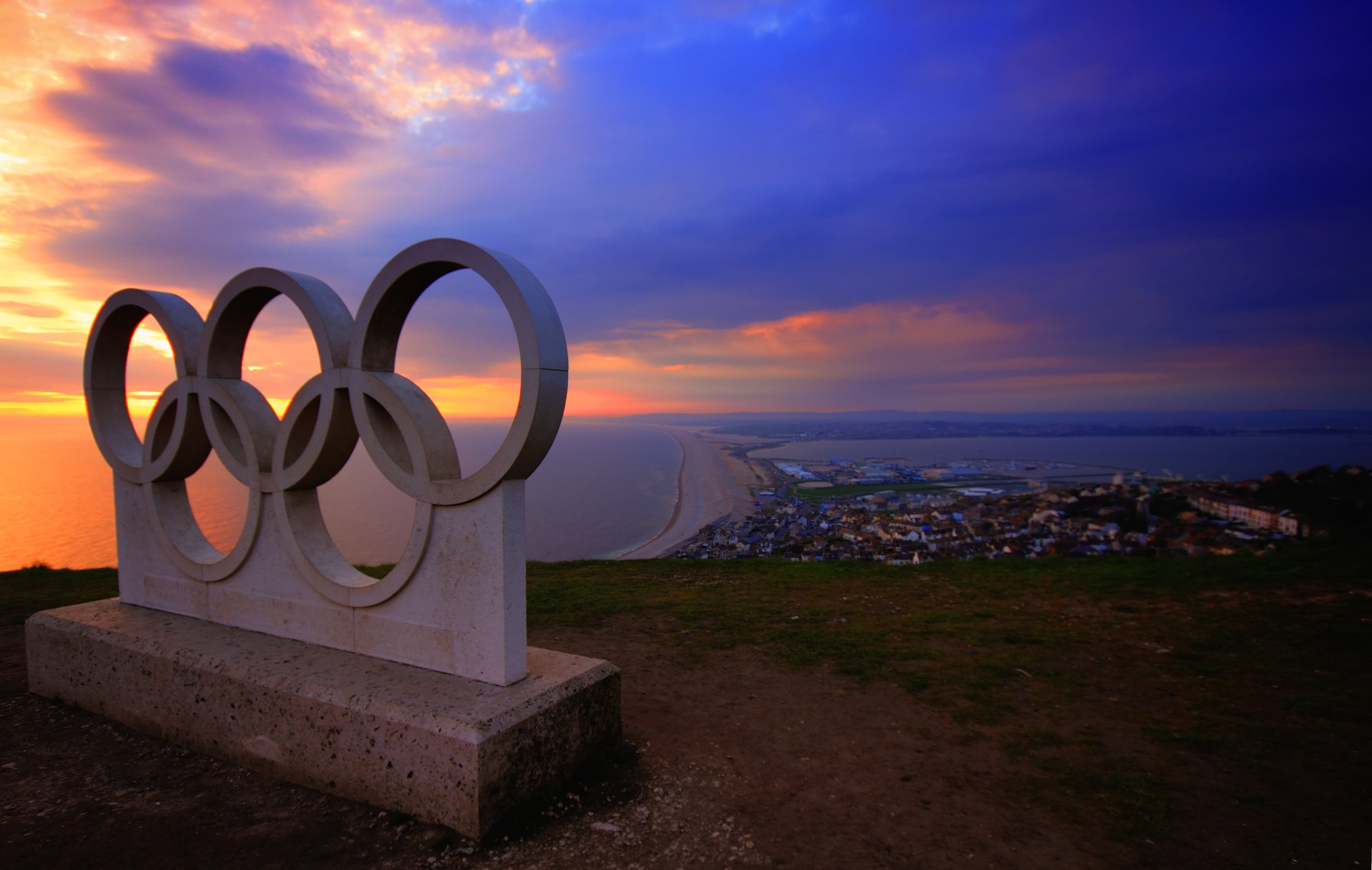 Climbing the Basketball Pyramid: From Pickup Games to Olympic Prestige